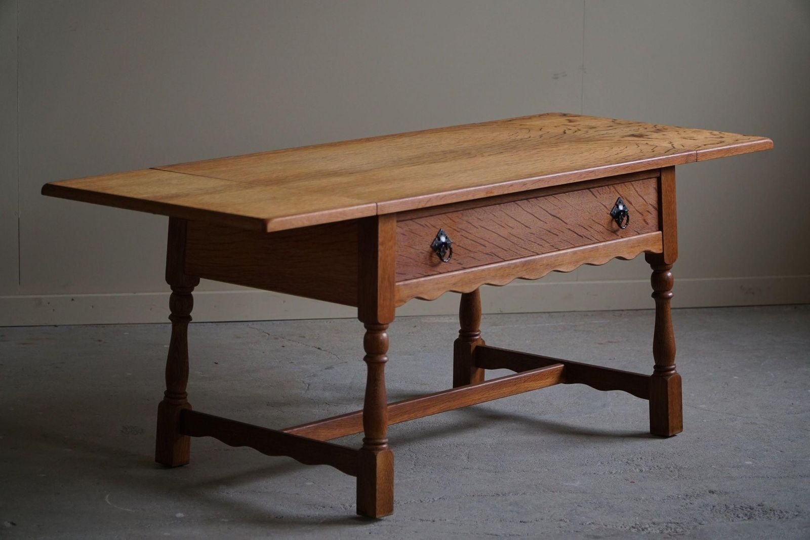 photo vinterior Danish Mid Century Folding Table With A Drawer In Oak, Henning Kjærnulf, 1960s