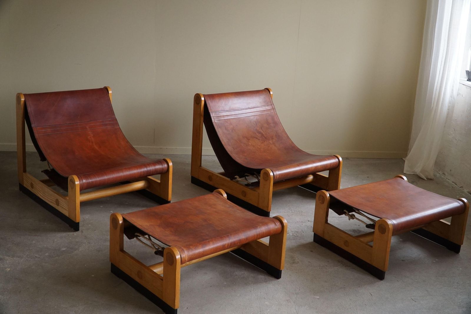 photo buy Francesco Lucianetti, Lounge Chairs In Leather & Elm, Italian Modern, 1960s