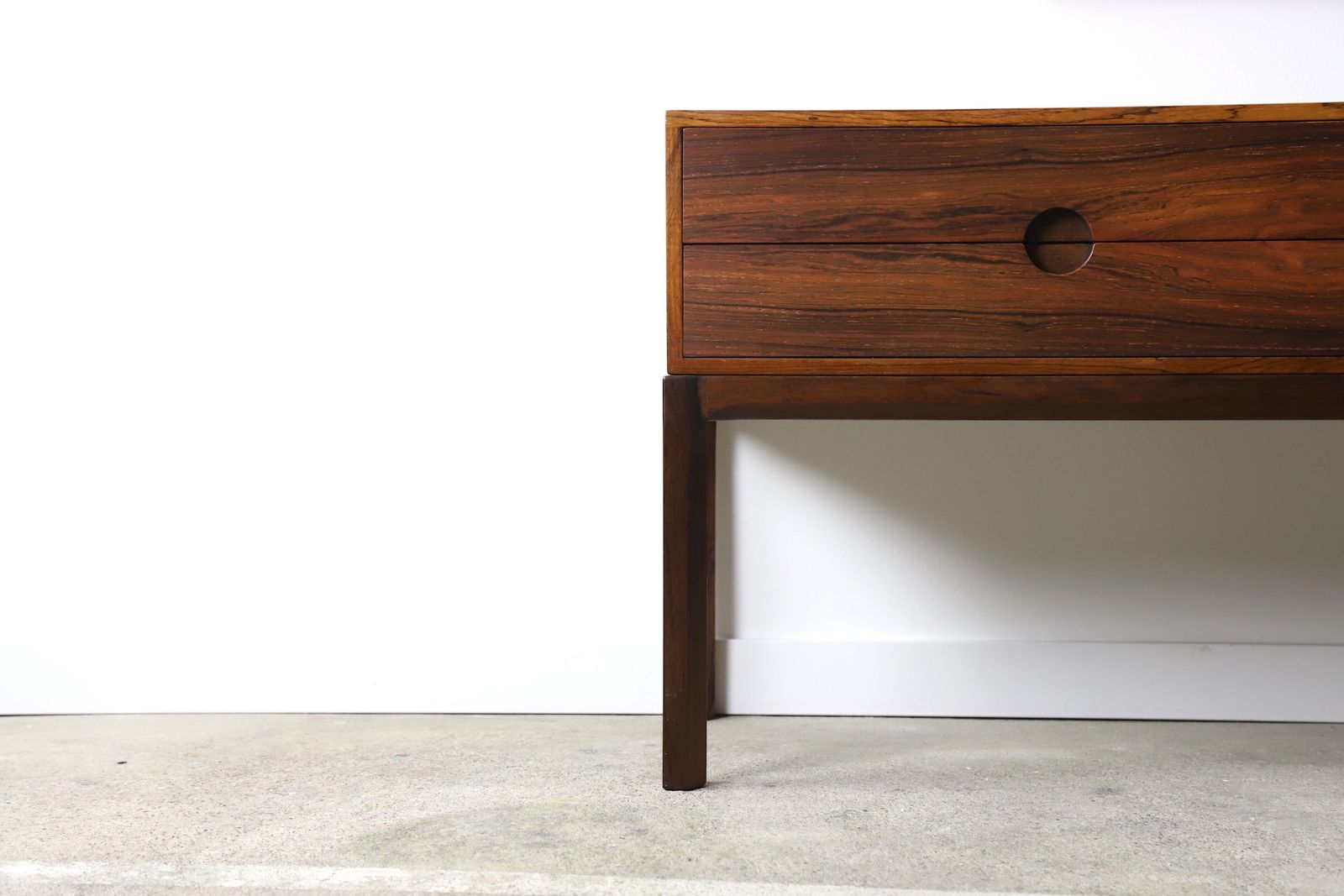 3618.0 Kai Kristiansen ‘Model 334’ Chest Of Drawers With Mirror photo