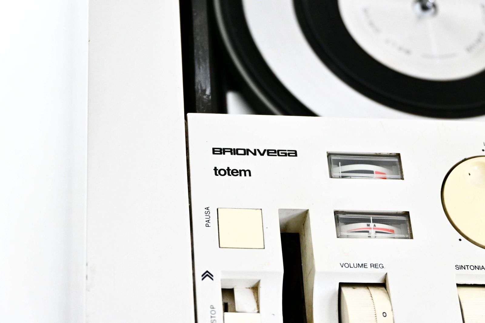 Home Decor Stereophonic Totem Rr130 Radio By Mario Bellini For Brionvega, 1970s photo