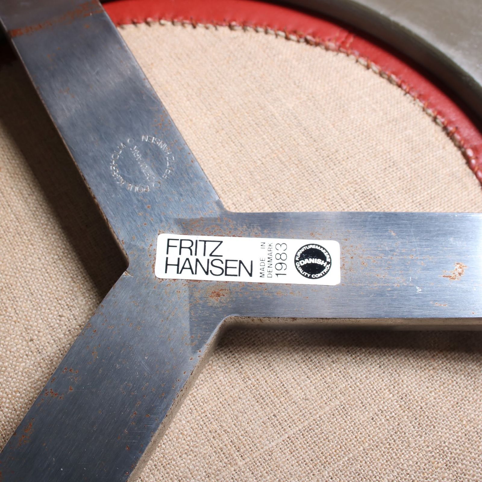 photo furniture “Pk33” Stool By Poul Kjaerholm For Fritz Hansen, Denmark 1980