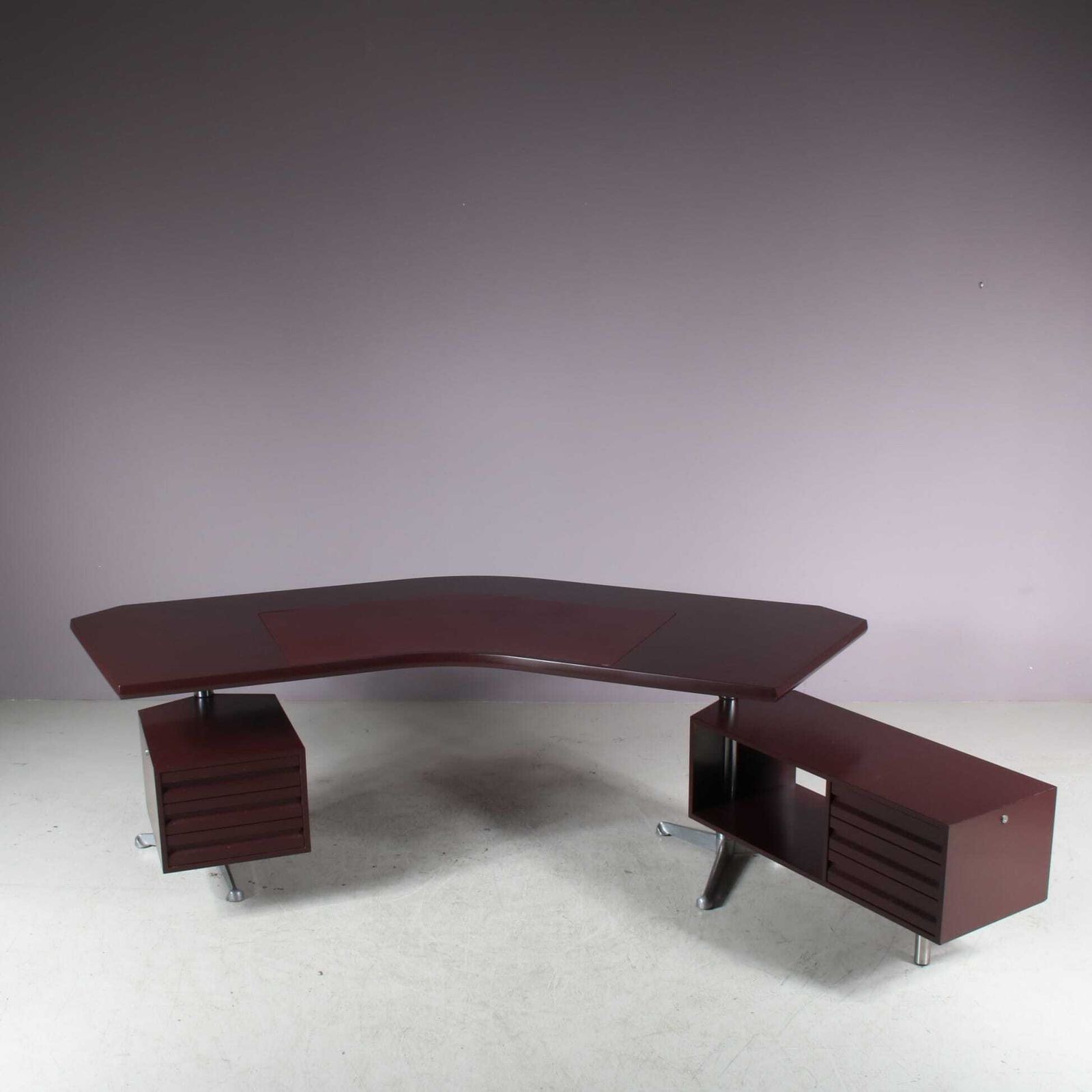Osvaldo Borsani Desk For Tecno Milano, Italy 1950 photo 5120.0