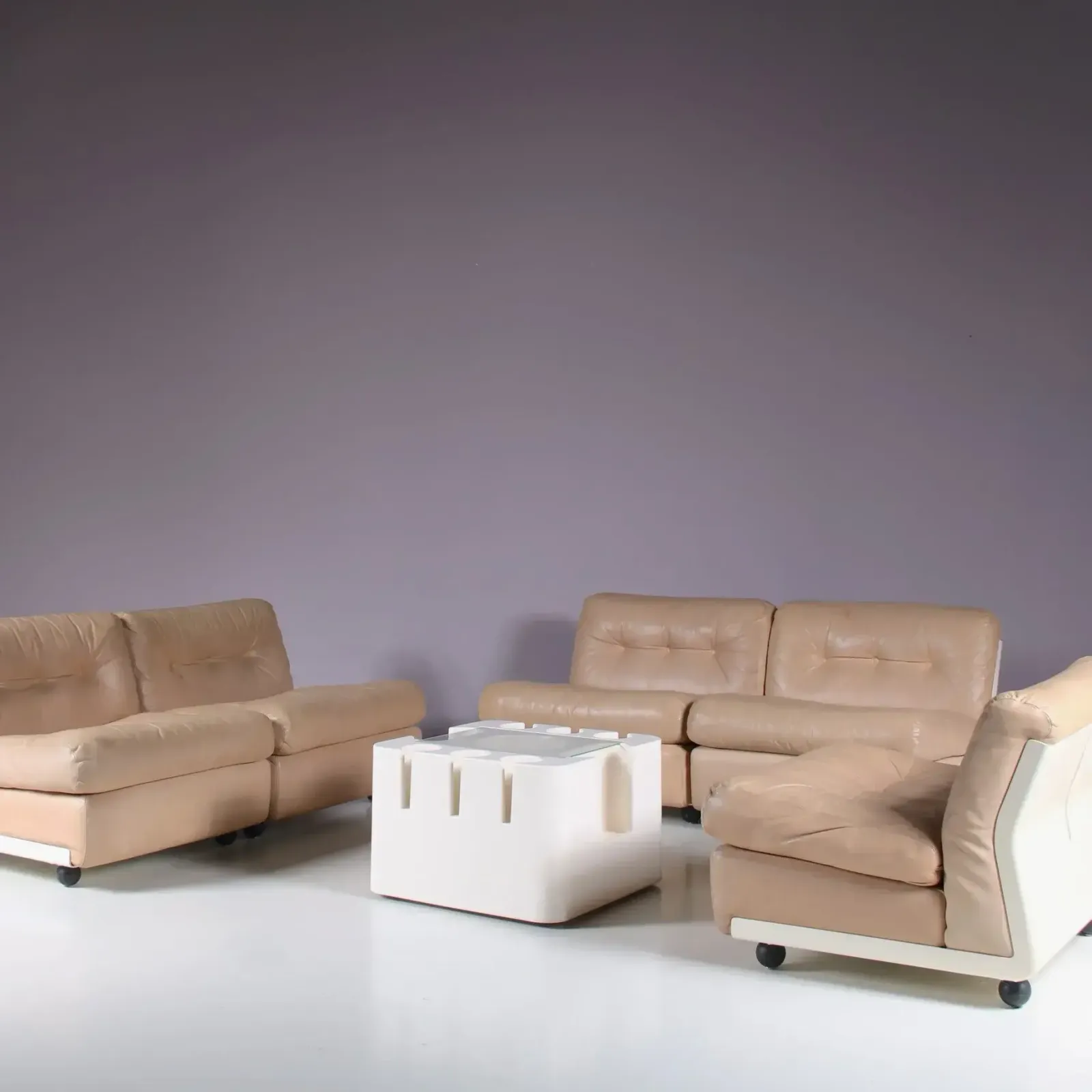 photo vintage “Amanta” Sectional Sofa By Mario Bellini For C&B Italia, 1960