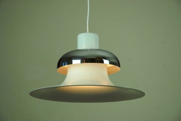 Mandalay Pendant Lamps By Andreas Hansen For Louis Poulsen, 1970s, Set Of 2 photo vinterior