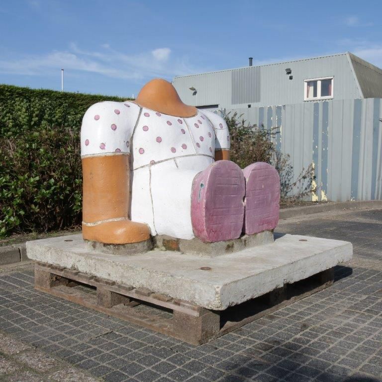 photo furniture Sitting Figure Sculpture By Jan Snoeck Netherlands 1980
