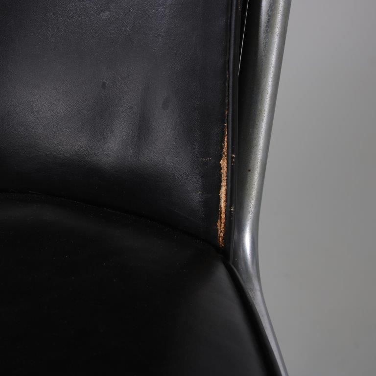 photo furniture 1930s Original Early “413” Easy Chair By Gispen, Netherlands