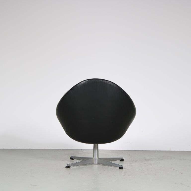1960s “Little Egg” Chair By Pastoe, Netherlands photo 513.0