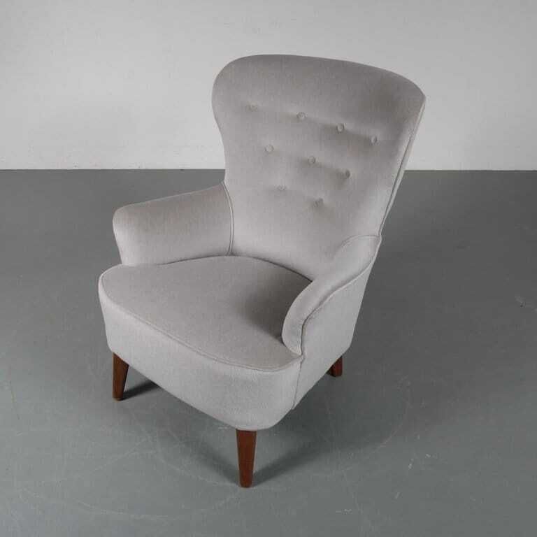 photo for sale 1950s Pair Of Theo Ruth Lounge Chairs For Artifort, The Netherlands