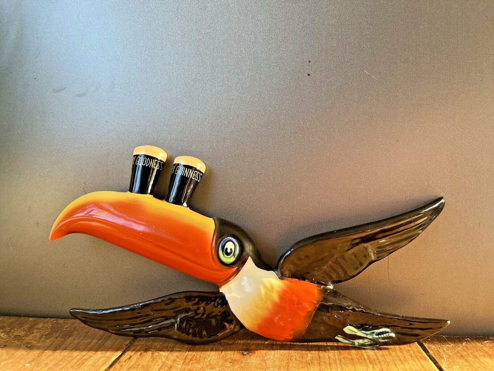 photo furniture Original 30s Carlton Ware Goodness My Guinness Flying Toucan Wall Plaque Ga 2221