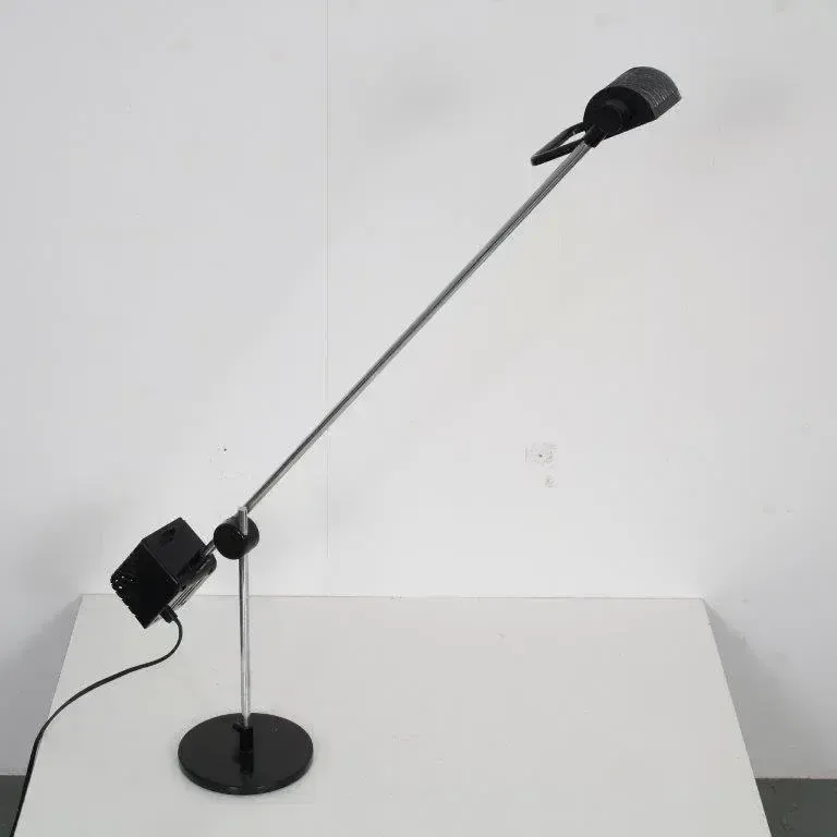 1970s Adjustable Desk Lamp By De Pas, D’urbino And Lomazzi For Stilnovo, Italy photo Lighting