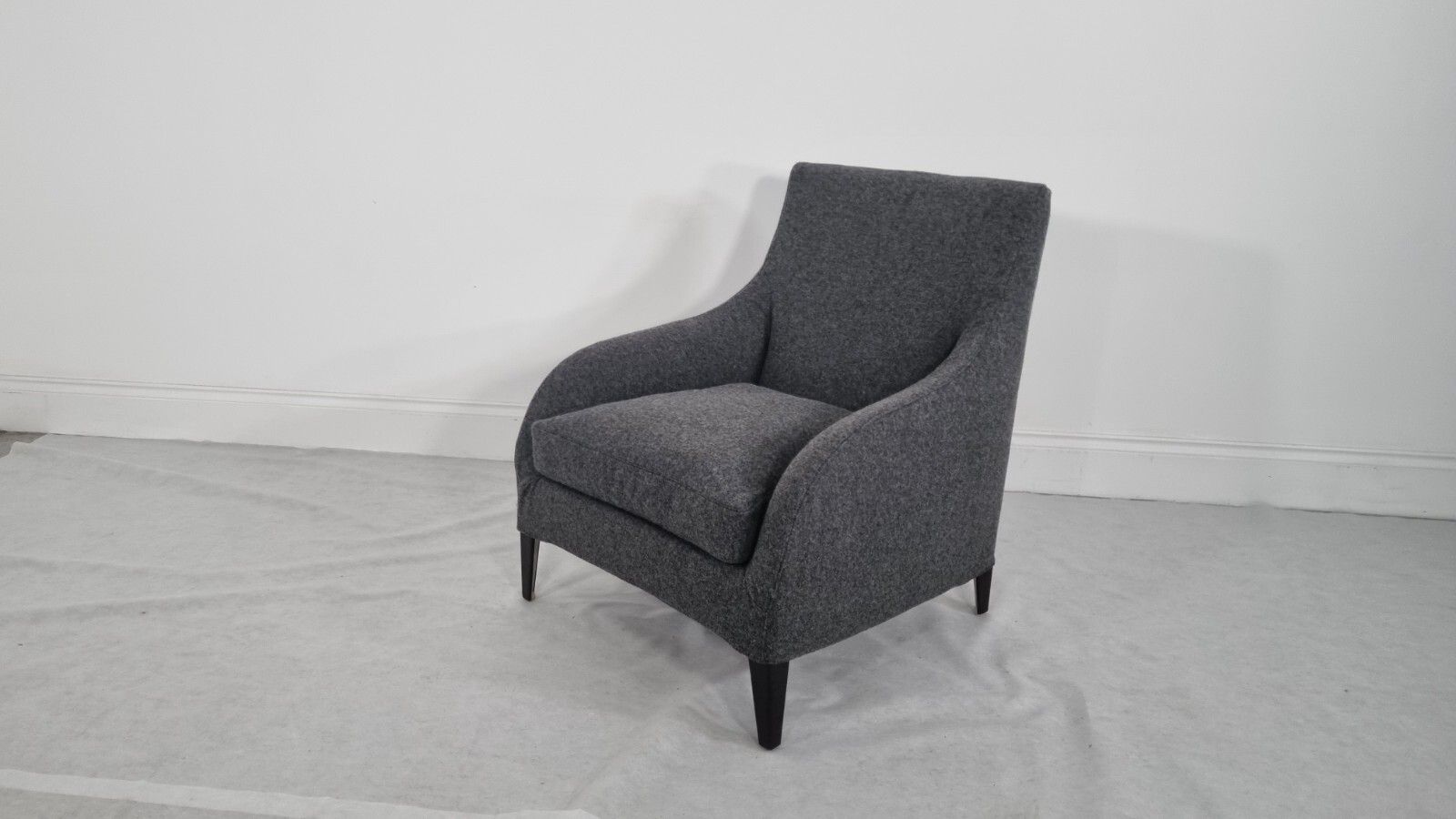 photo furniture Bb Italia Florence F3 Armchair In Charcoal Wool In Stunning Condition
