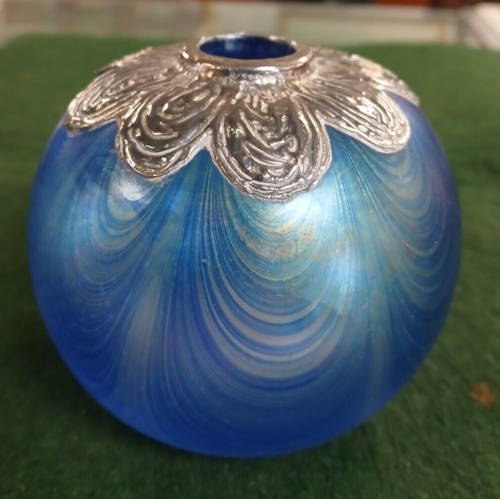 Mid Century  Don Carlson  Art Glass Posy Vase With Silver Collar By Sileda 1983 photo furniture