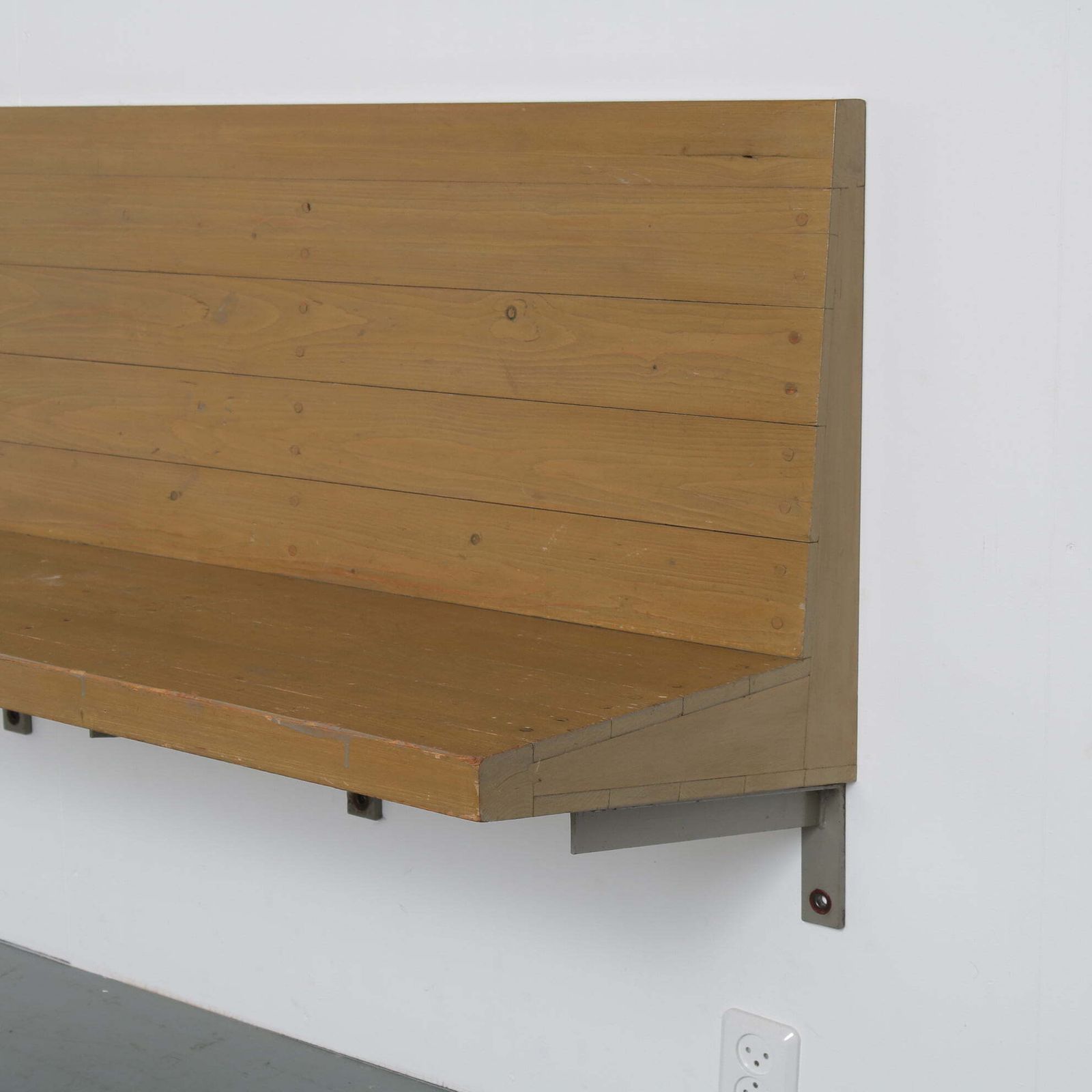 Rare Dom Hans Van Der Laan Wall Mounted Bench, Netherlands 1970 photo vinterior
