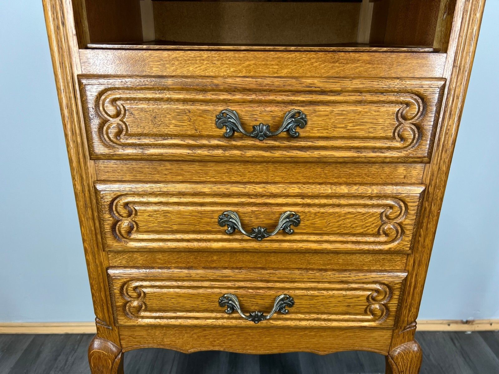 Vintage French Louis XIV Chest Of Drawers / Sideboard / Cabinet Lot 3581 photo for sale