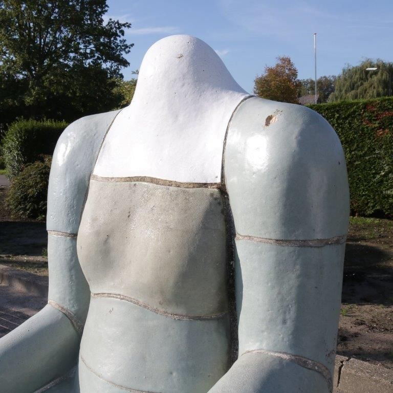 photo vinterior “Sitting Figure” Sculpture By Jan Snoeck, Netherlands 1980