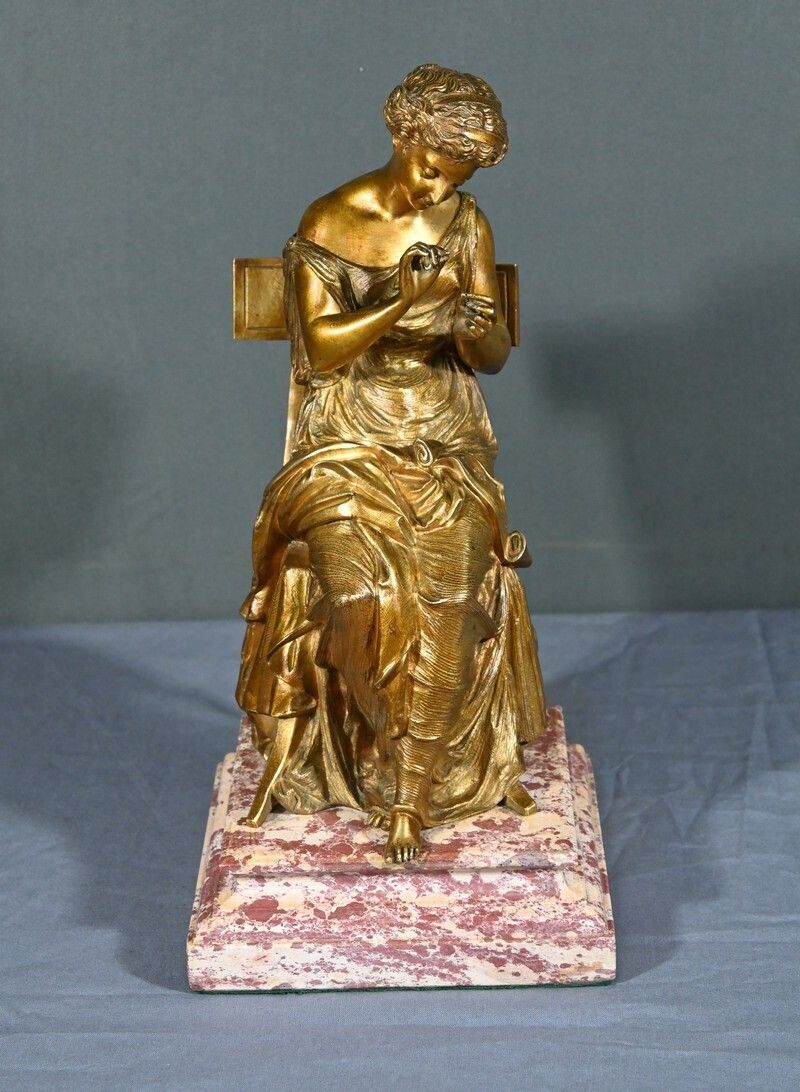 Bronze With Golden Patina “La Couture” – Early 20th Century