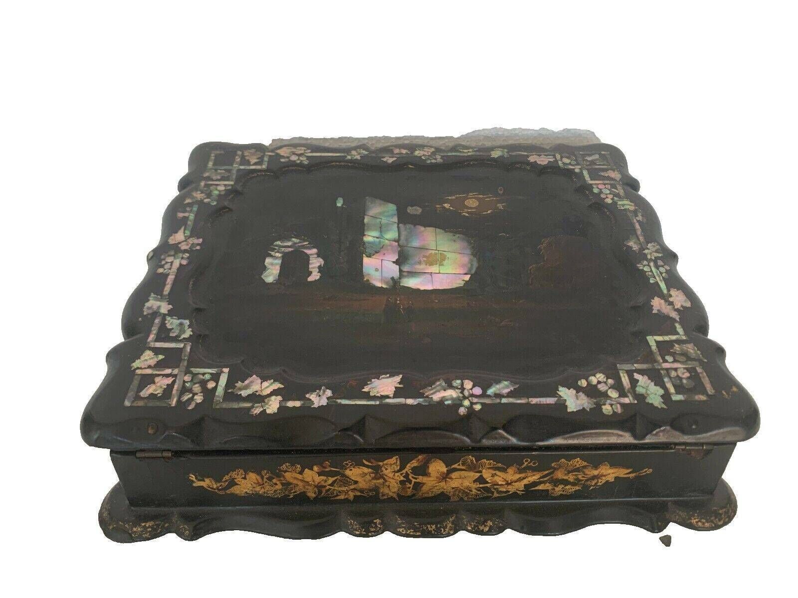 photo vinterior Burgoté Travel Writing Case Napoleon III 19th Century Burgot Marquetry