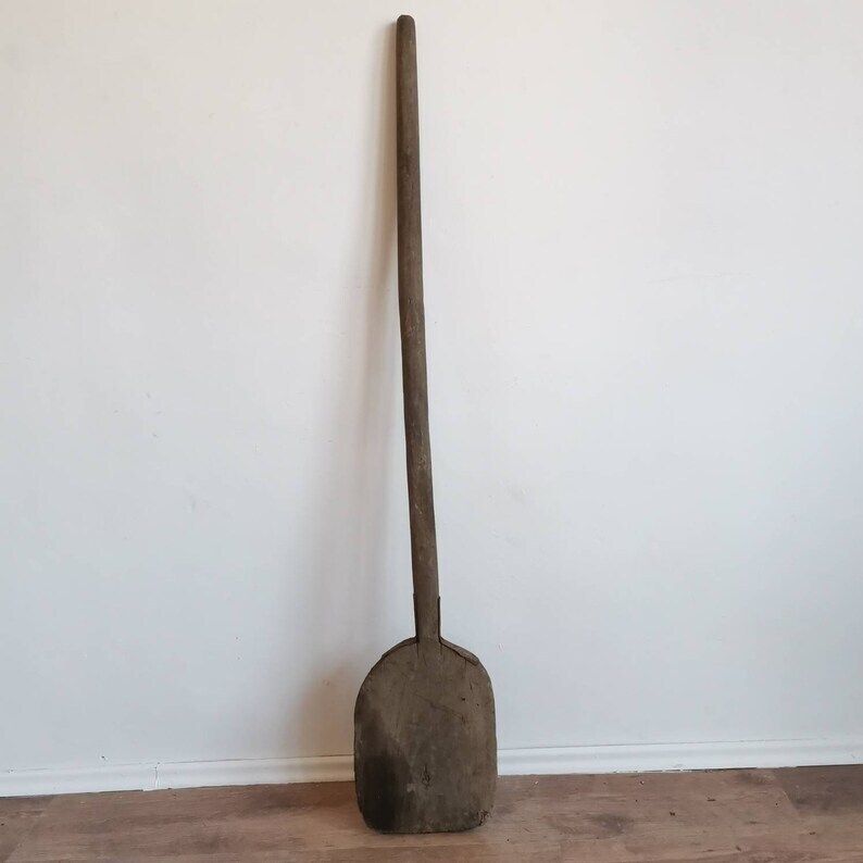 Beautiful Well Used And Very Rustic Primitive Flat Paddle Antique Baking Equipment Bread Bakery Vintage Decor Hand Carved Wood 100 Yrs Old photo 122.0