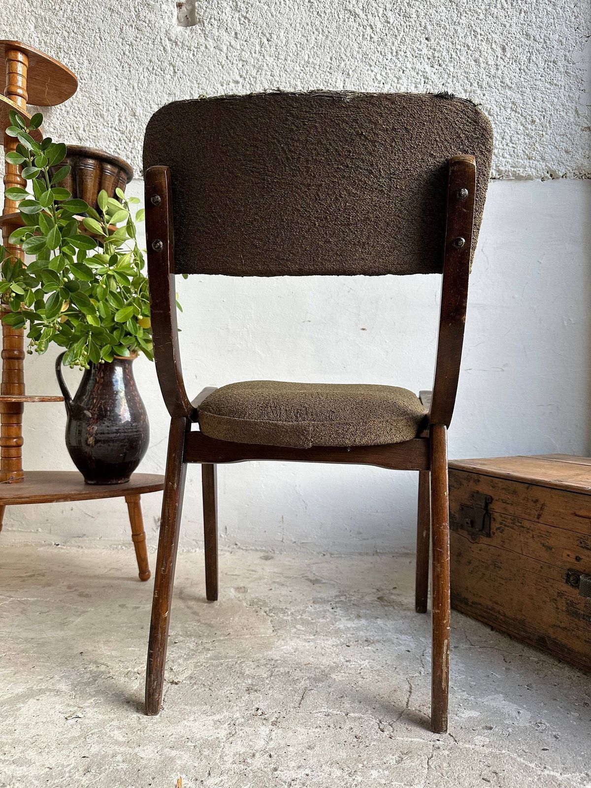 photo furniture Vintage Chic: Mid Century Czech Swing Chair From The 1950s, Hardwood Frame, Iconic Design – Elevate Your Space With Retro Charm!
