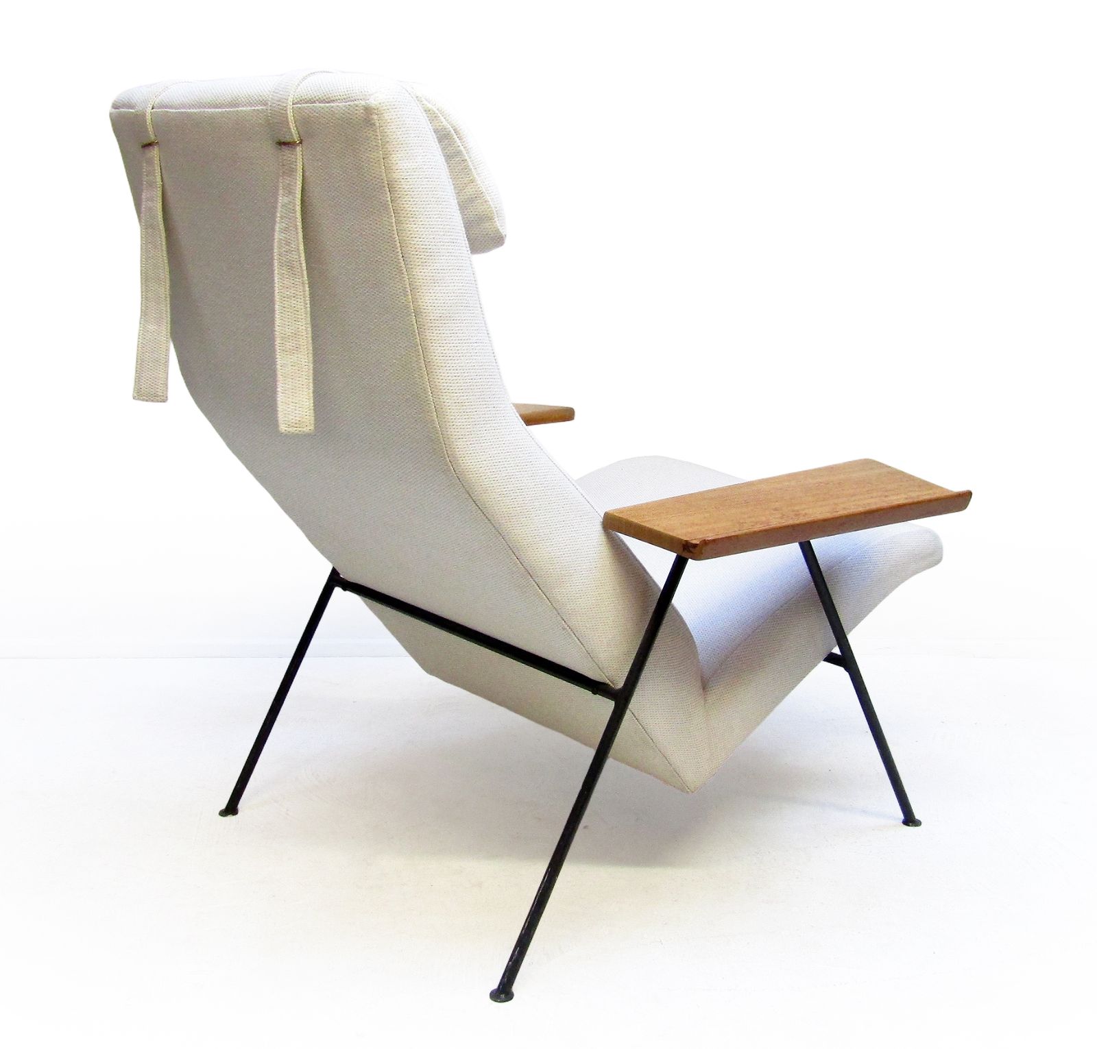 1950s Reclining Lounge Chair By Robin Day For Hille photo buy