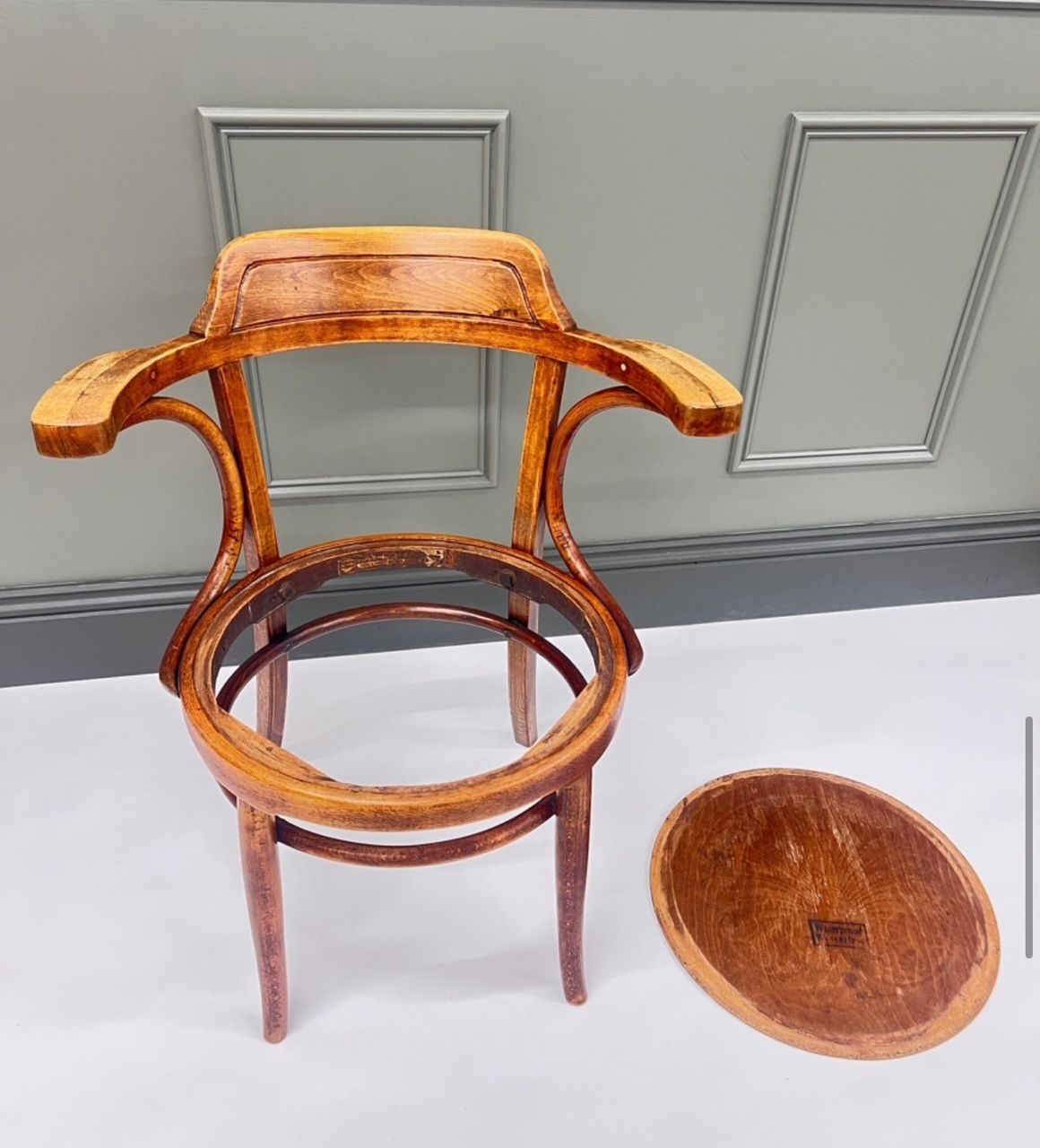 An Early C20th Bentwood Armchair By Mundus And Kohn Vienna photo for sale