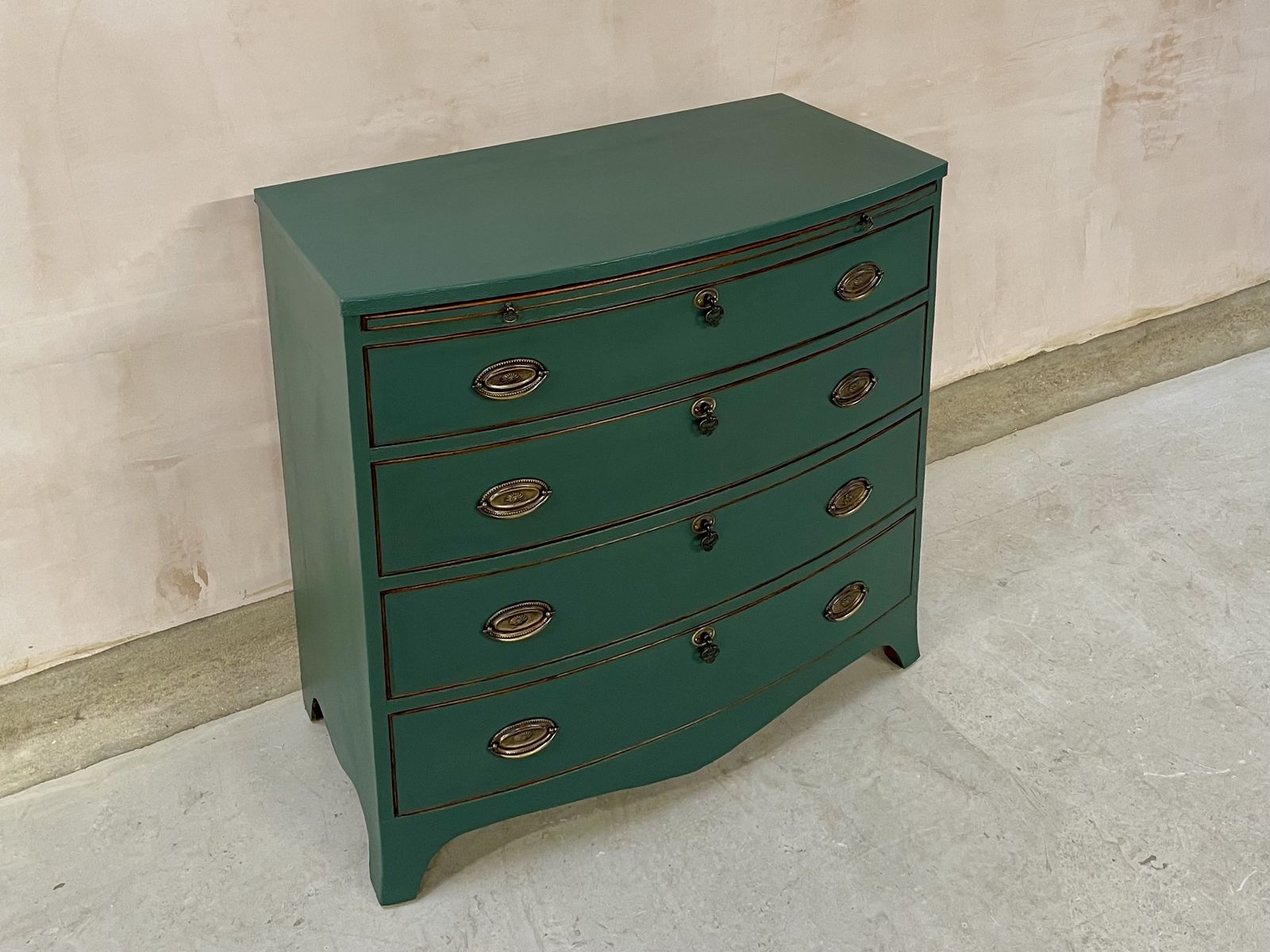Chest Of Drawers Chest Of Draws Green Leather Bow Fronted photo 995.0
