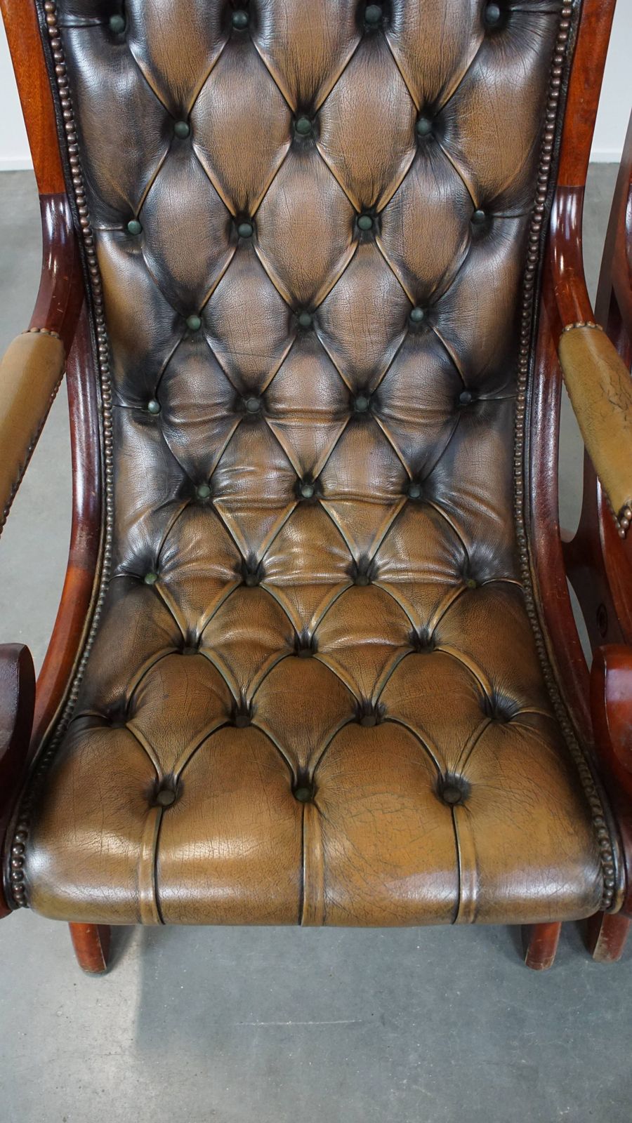 Set Of 2 Elegant And Characterful Green Vintage Cowhide English Chesterfield Armchairs Combined With Wood photo 1507.9535999999998