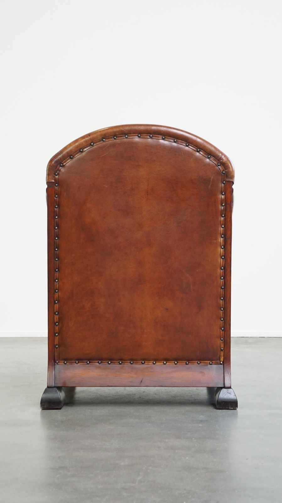 Unieke, Statige En Comfortabele Schapenvacht Art Deco Fauteuil photo Meubels