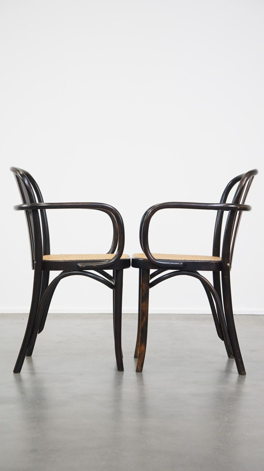 Set Of 2 Wooden Dining Chairs In Thonet Style With Wicker Seat photo furniture