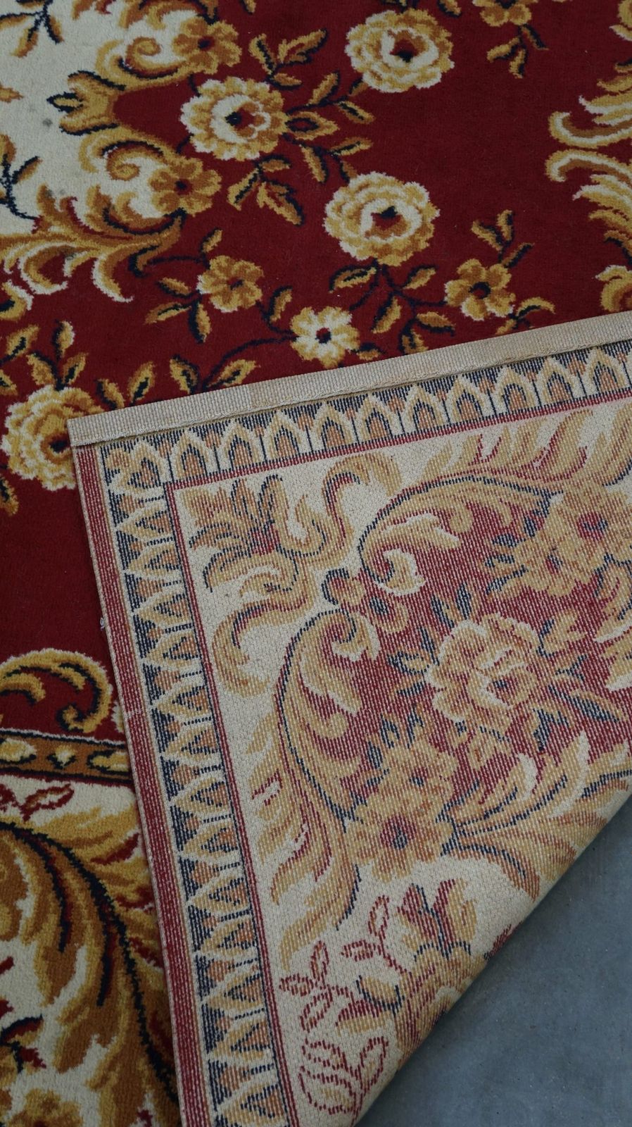 Red Oriental Wool Rug With Yellow Flowers 285x200cm photo vinterior