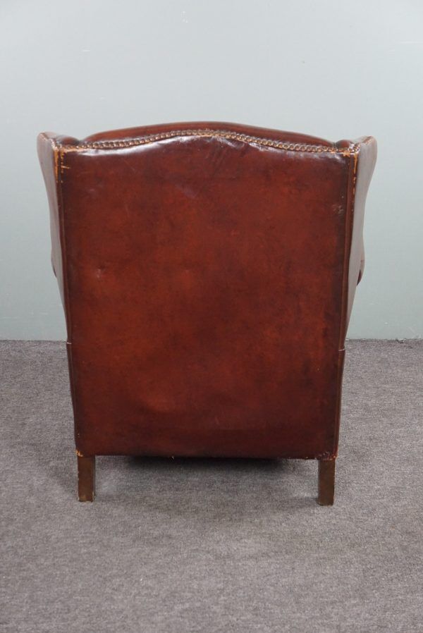 Warme Bruine Schapenvacht Fauteuil Met Karakter photo Meubels