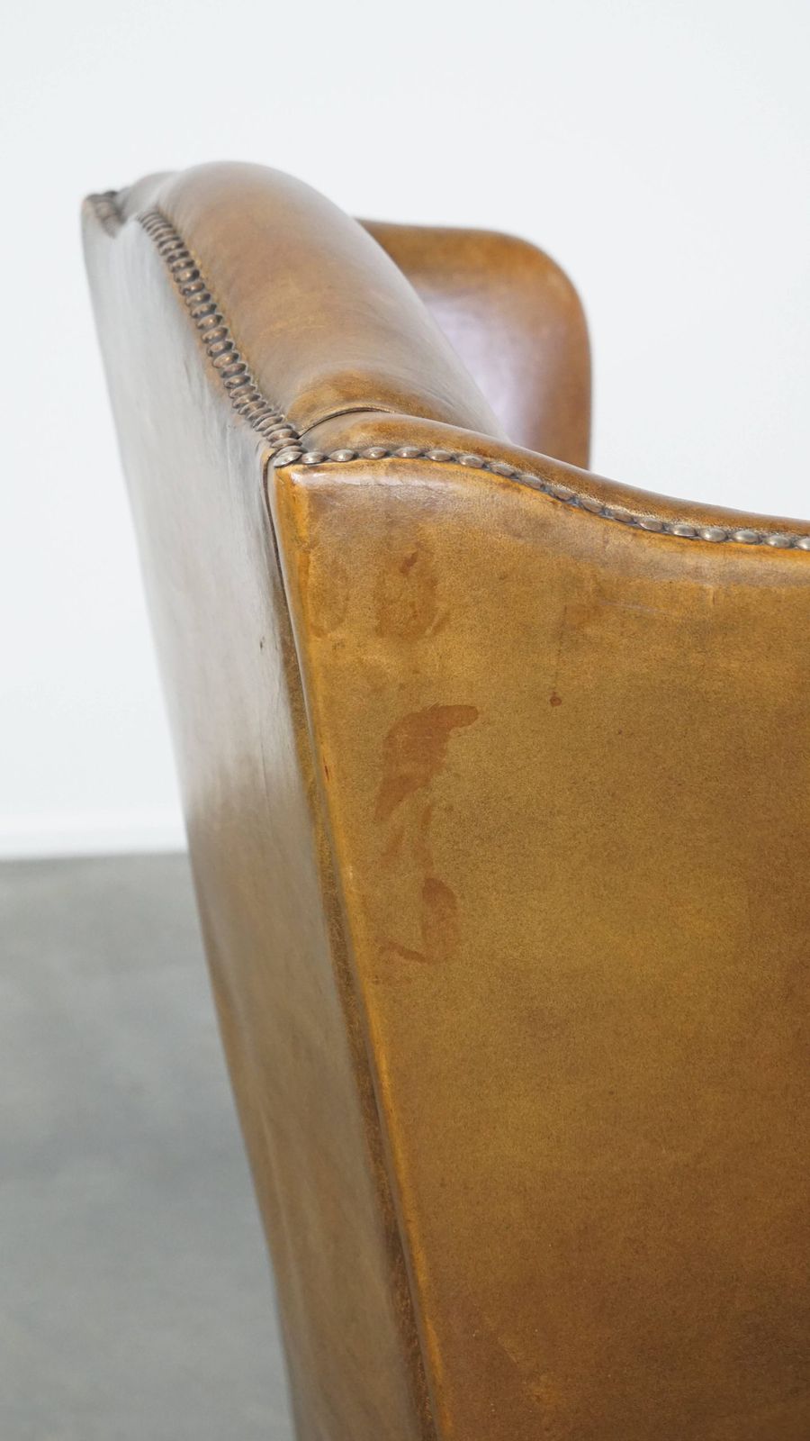 Furniture Charming, Subtle English Style Sheepskin Wing Chair With Beautiful Colours And Excellent Seating Comfort photo