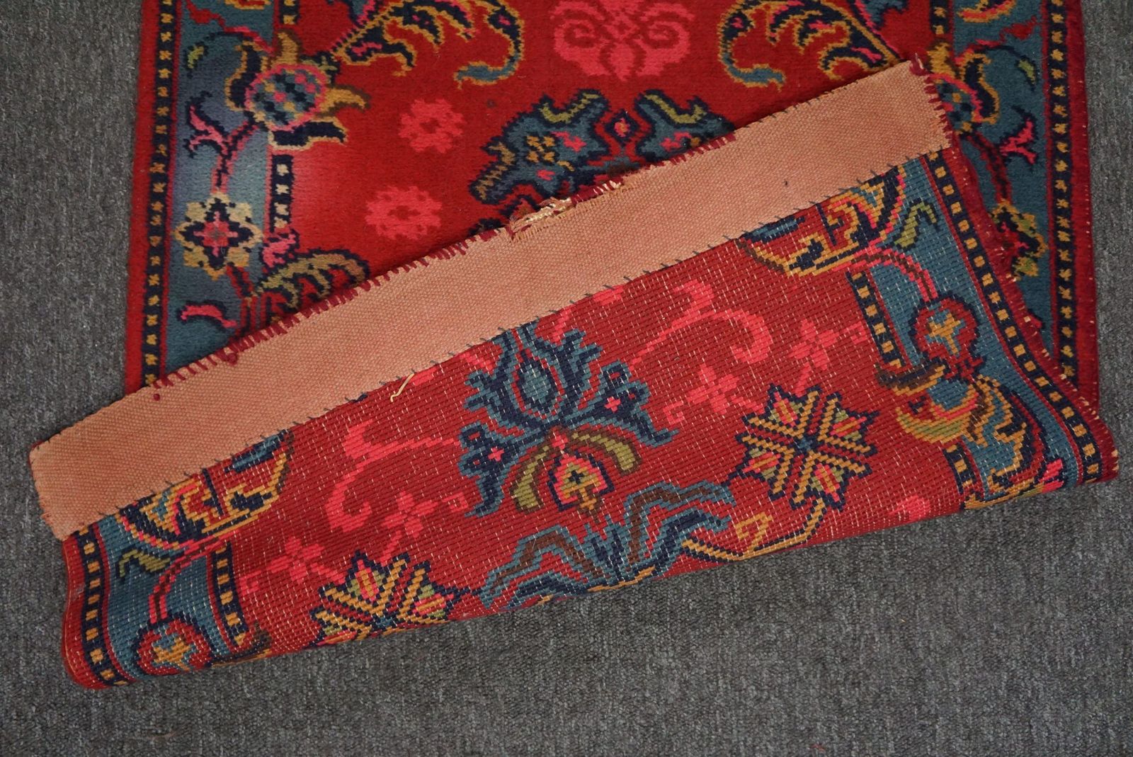 Elegant Carpet/Rug With Tassels, A Unique Pattern And Refined Colours, 240 X 70 Cm photo for sale