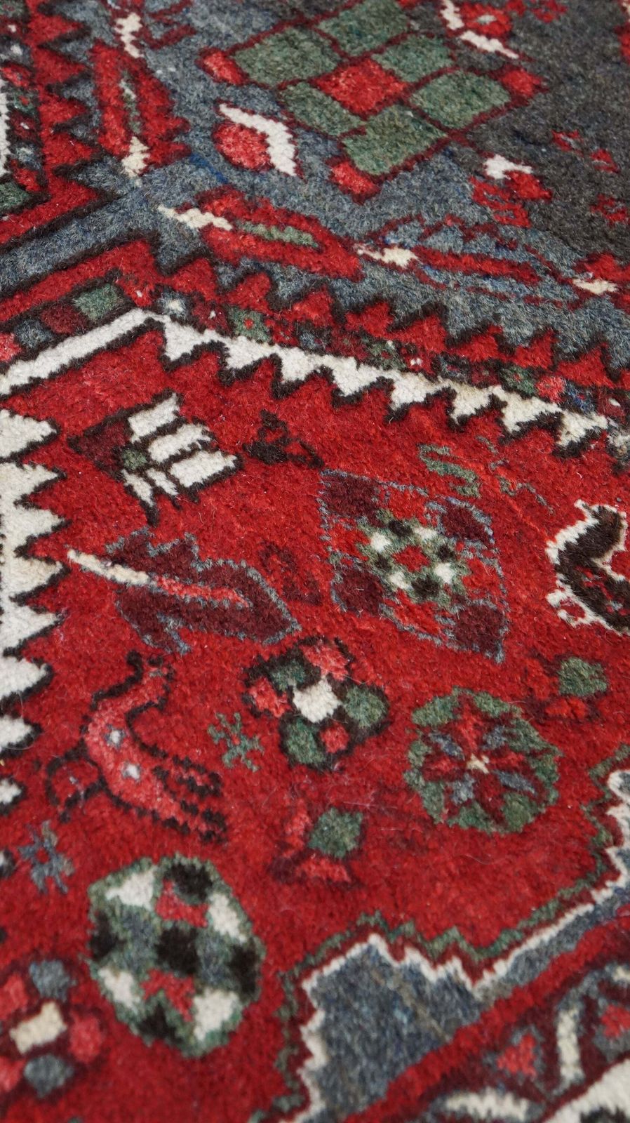 Subtle Vintage Oriental Rug With Red And Gray Colors 186x119cm photo Textiles
