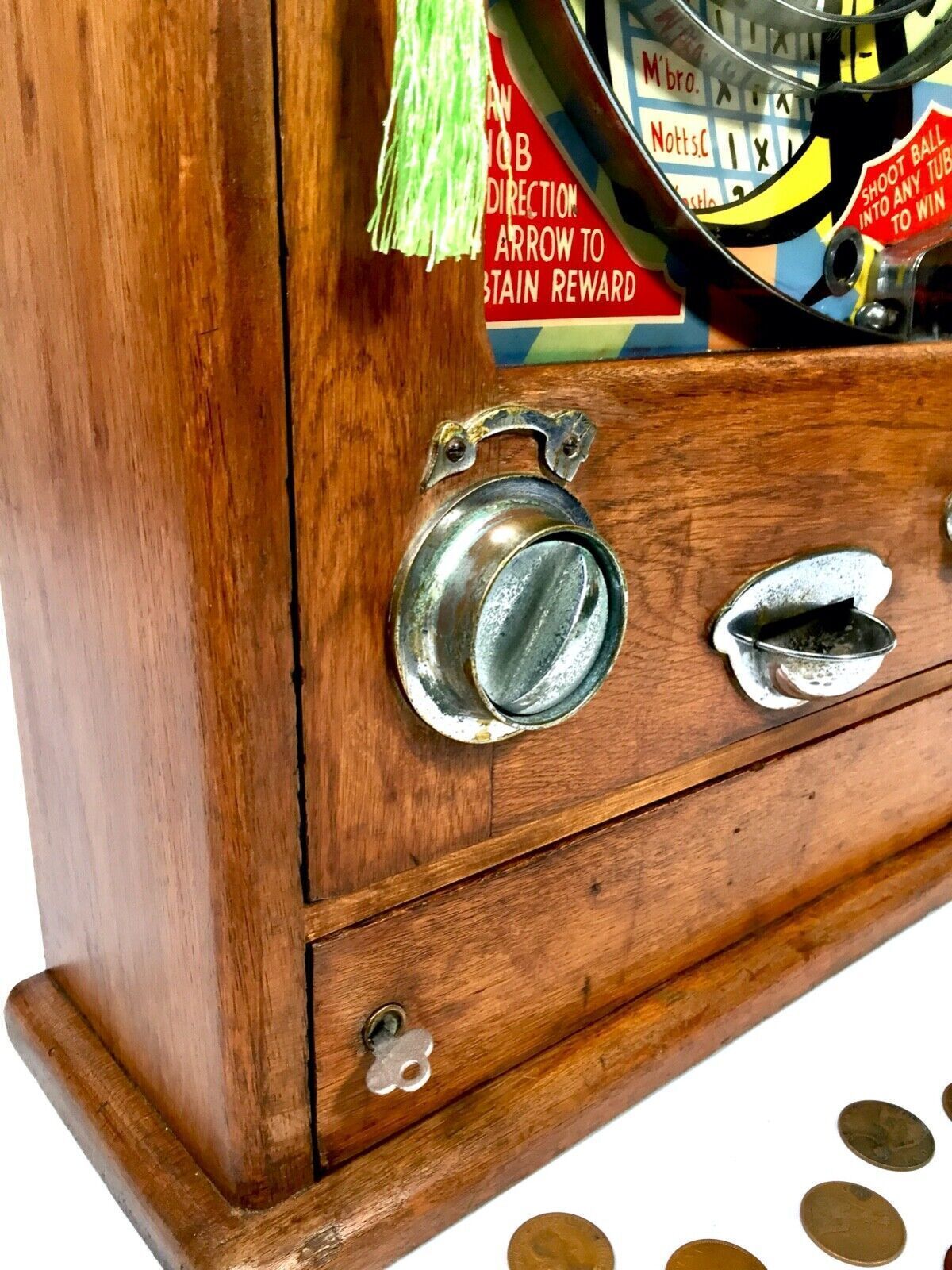 Antique 1950s Oliver Whales Penny Points Arcade Coin Operated Machine Working photo vintage