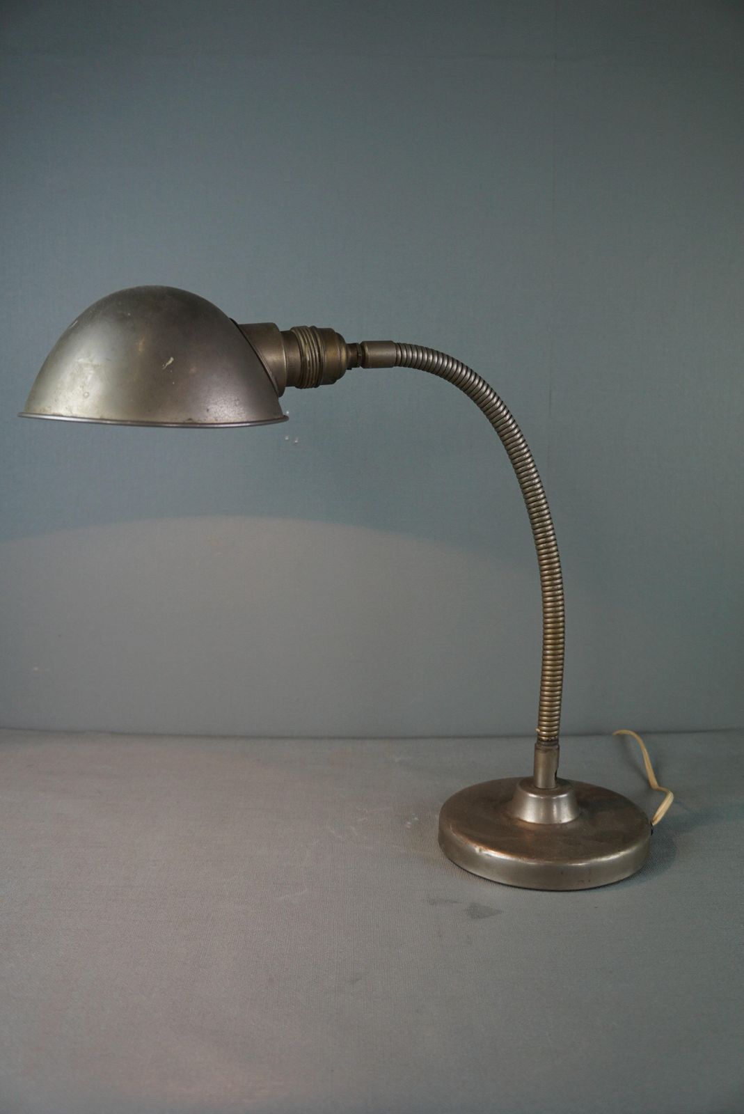 Vintage Metalen Bureaulamp Met Gooseneck photo 249.159