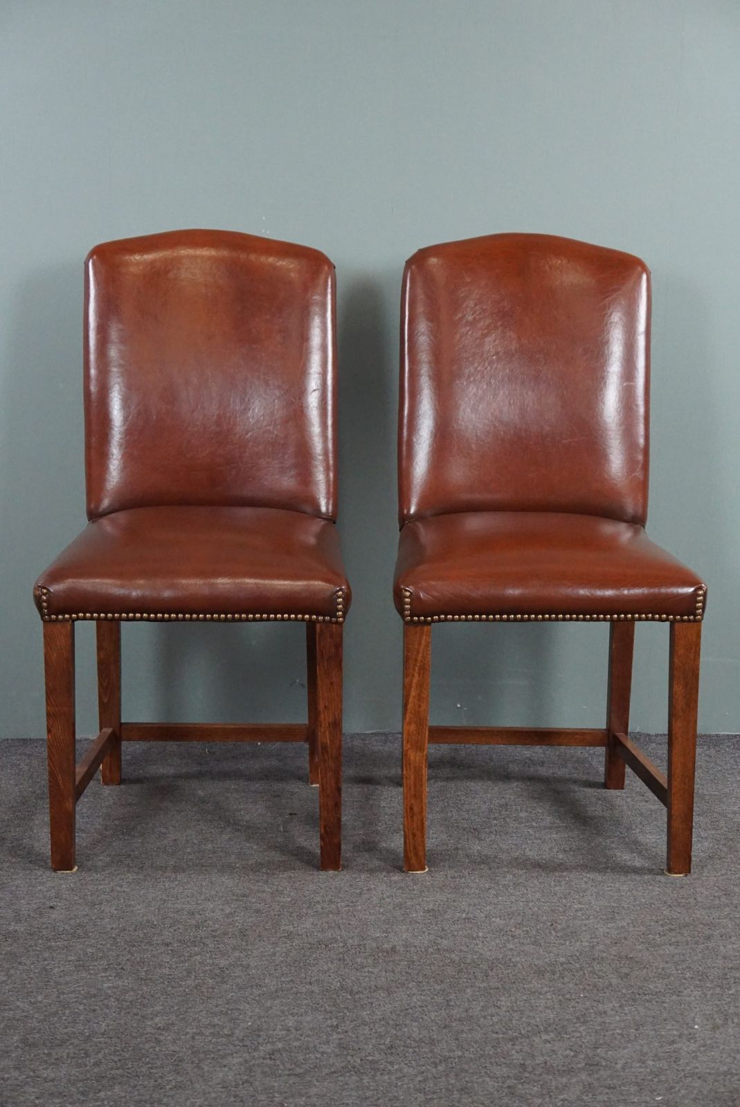 Stevige Set Van 4 Schapenvacht Eetkamerstoelen photo for sale