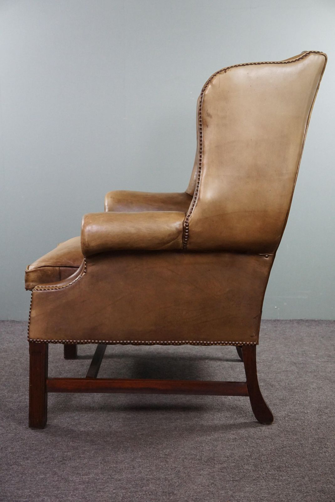 Royal Cowhide Leren Fauteuil In Zeer Goede Staat photo 1285.8771