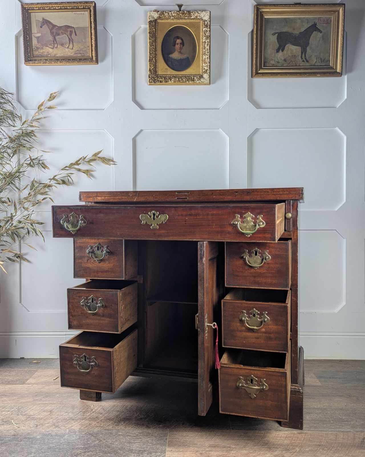 George III Mahogany Bachelor’s Kneehole Desk photo furniture