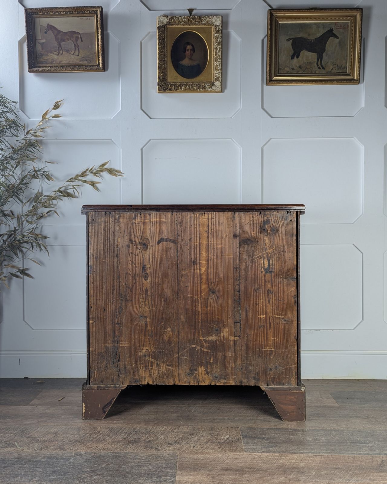 George III Mahogany Bachelor’s Kneehole Desk photo buy