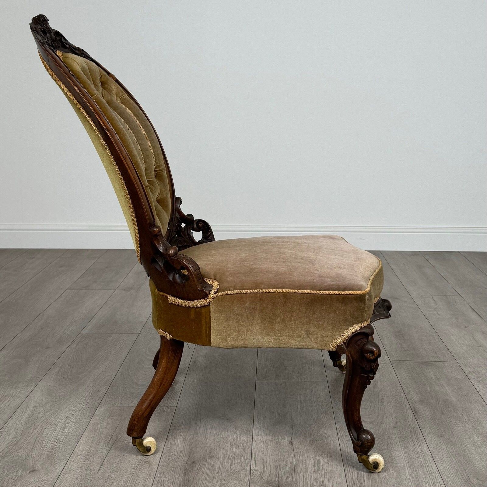 Antique 19th Century Nursing Chair / Armchair In Walnut photo vinterior