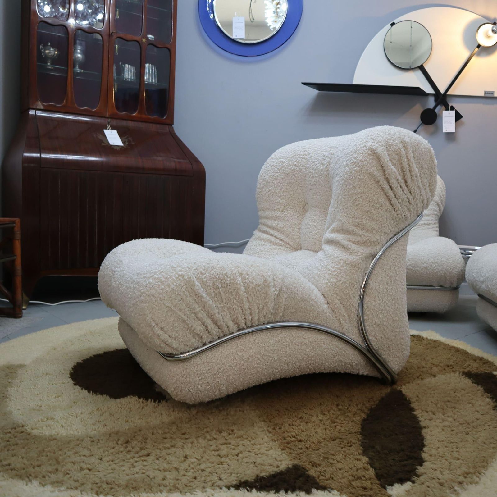 Mid Century Modern White Boucle Lounge Chair 'Corolla' By I.P.E. Italy, 1970s photo Furniture