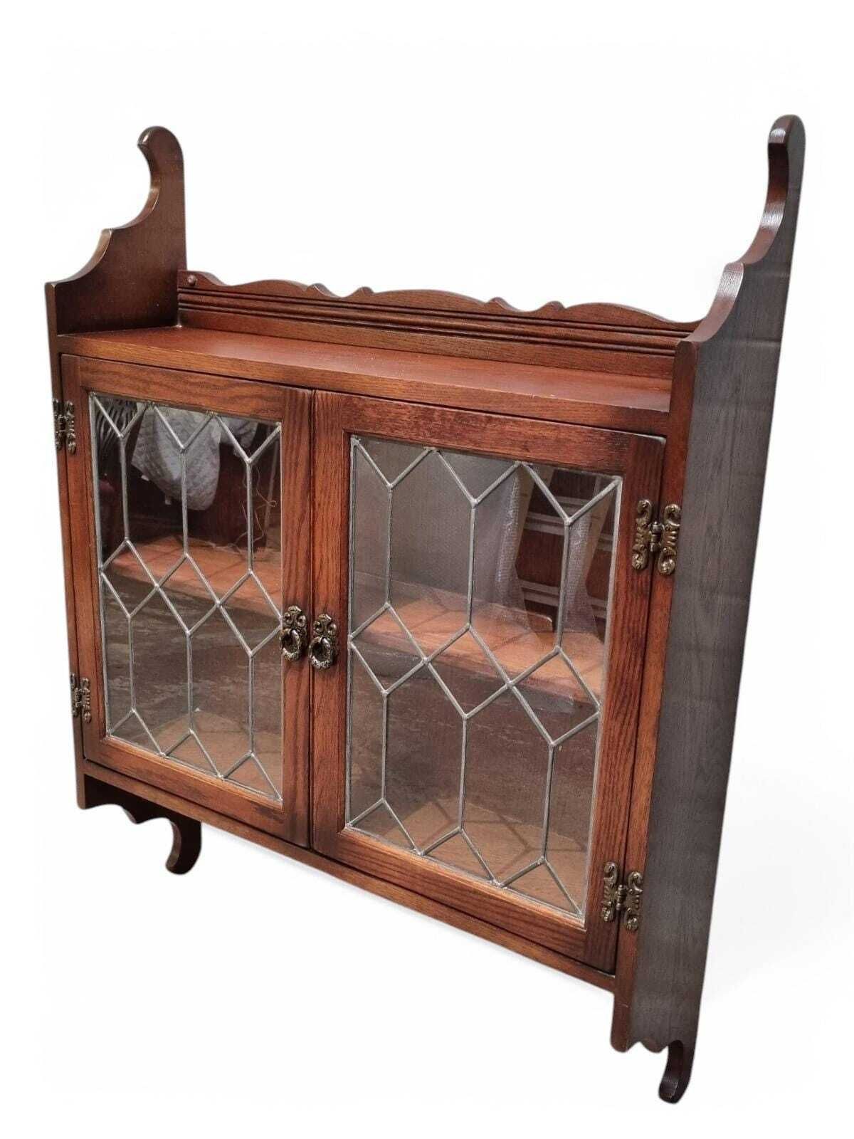 Old Charm Wood Brothers / Oak Hanging Corner Cabinet / Carved Oak Leaded Glass Door / Tudor Brown Colour / Dated 1970s photo 260.0