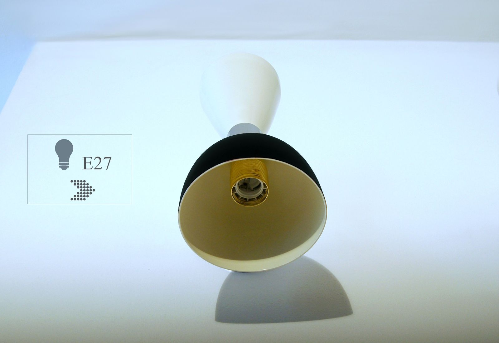 Pair Of Wall Lamp Art. A 144 Metal And Chromed Brass / Black & White photo vinterior