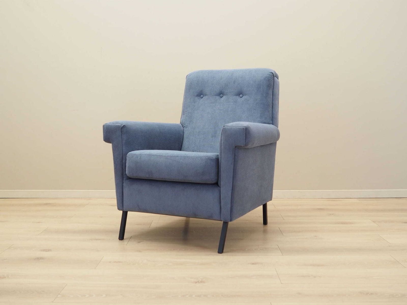 Lounge Armchair, Italian Design, 1970s, Production: Italy photo furniture
