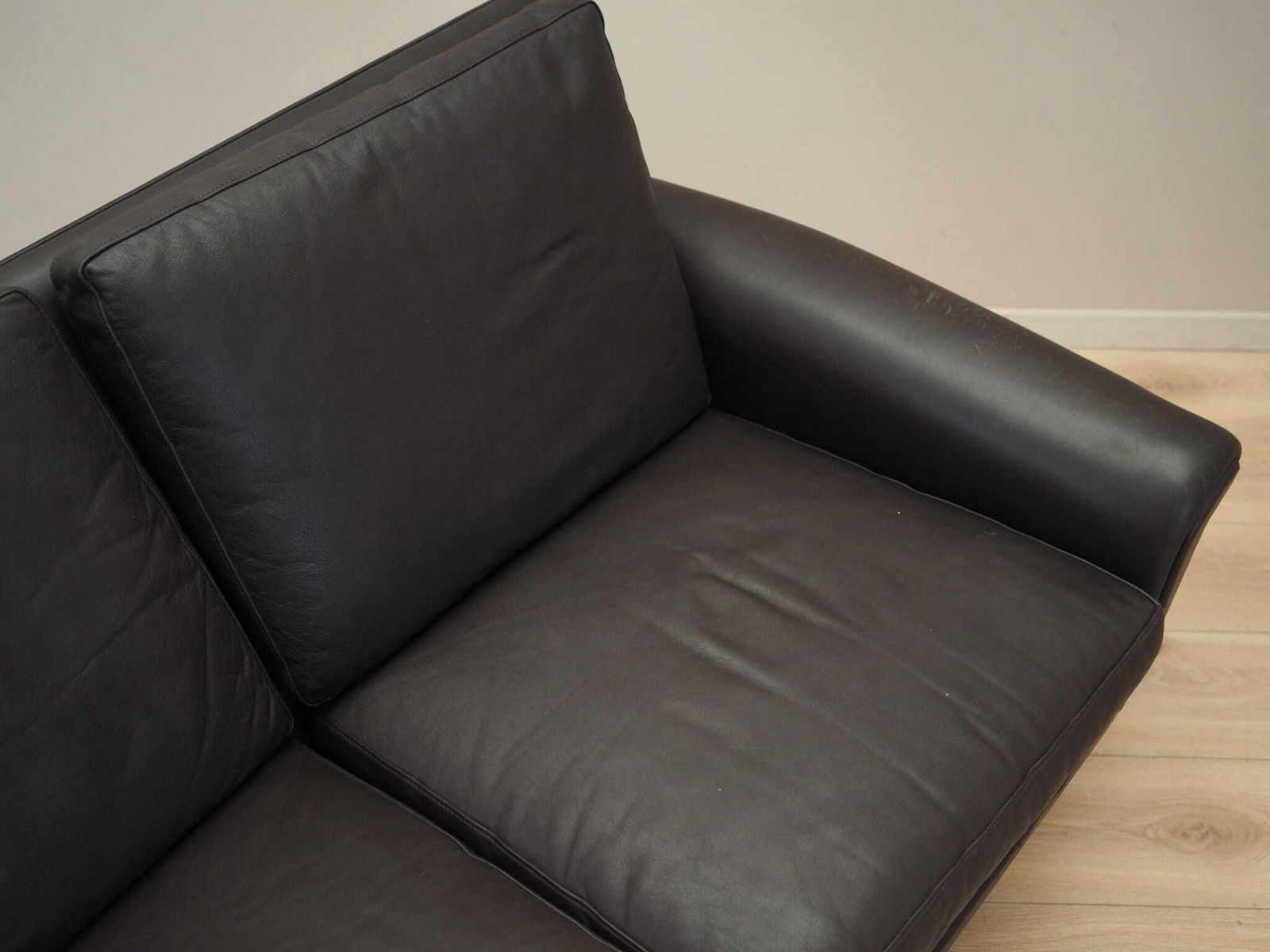 photo vinterior Brown Leather Sofa, Danish Design, 1960s, Designer: Aage Christiansen, Manufacture: Erhardsen & Andersen