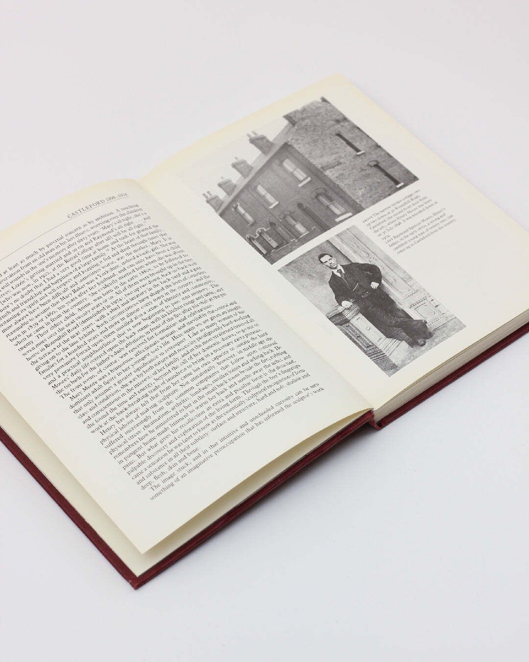 Henry Moore, An Illustrated Biography photo 102.0