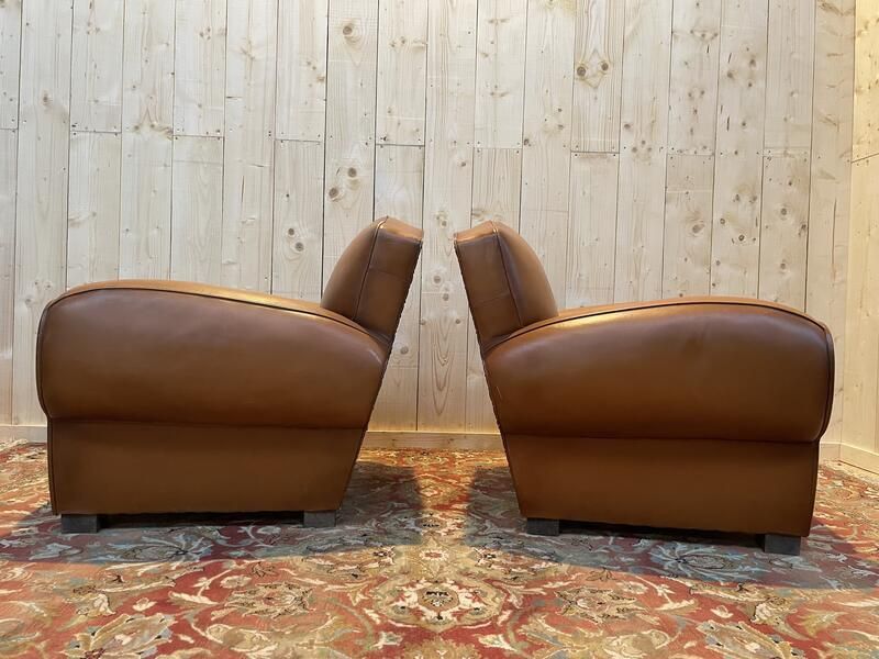 Paire De Fauteuils Club En Cuir Art Déco photo vinterior