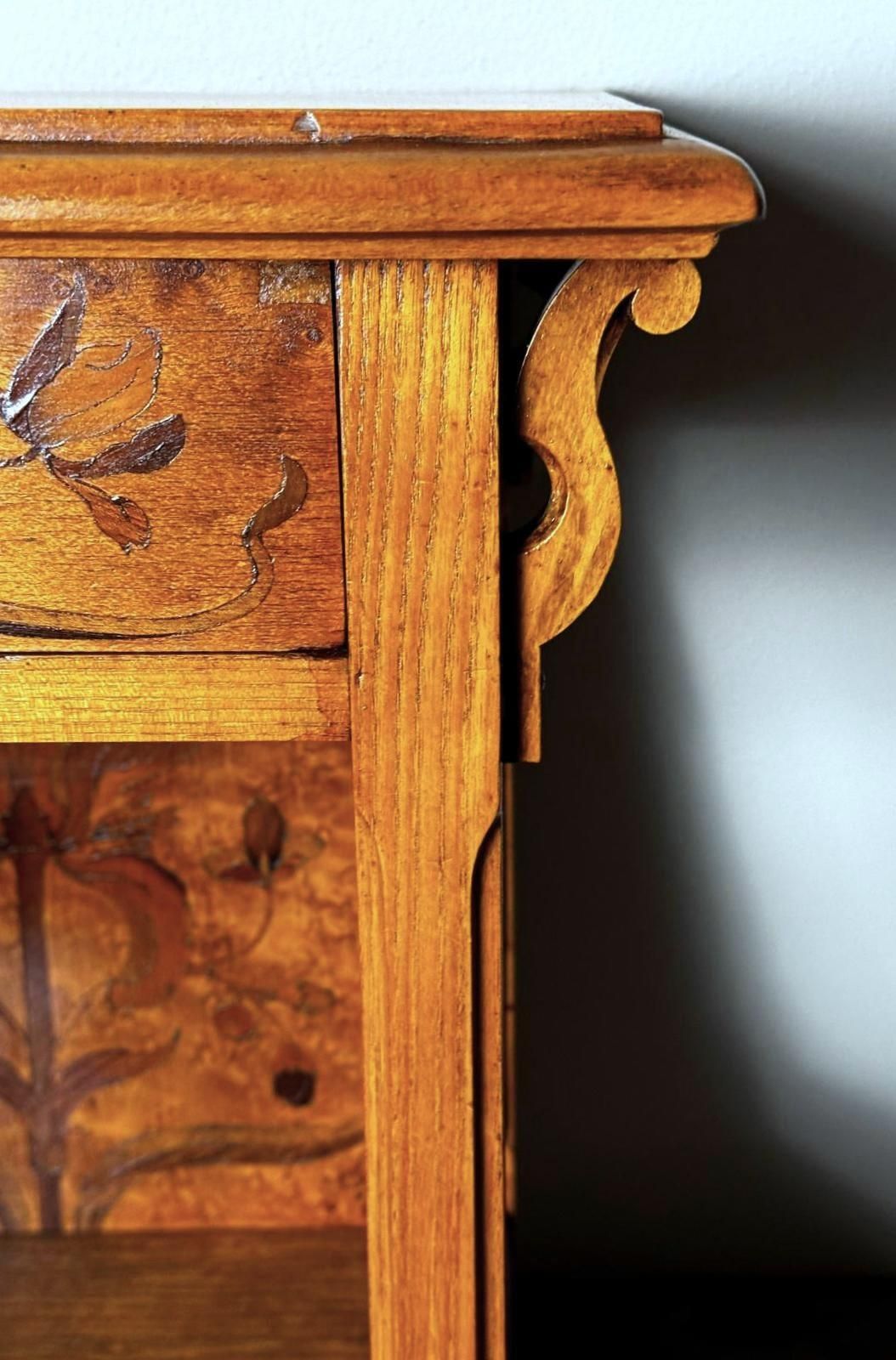 3216.0 Gallé émile French Art Nouveau Nightstand photo