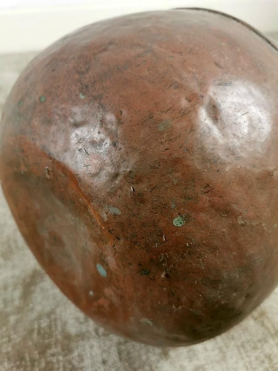 photo vintage Antique Spanish Copper Jug With Lid All Hand Forged With A Beautiful Patina
